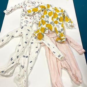 Mixed 4 pack Newborn Carter’s Sleep n play
